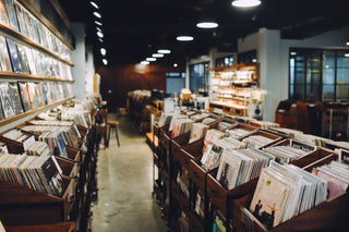 How to Become a Record Appraiser and Quickly Judge How Much a Piece of Vinyl is Worth