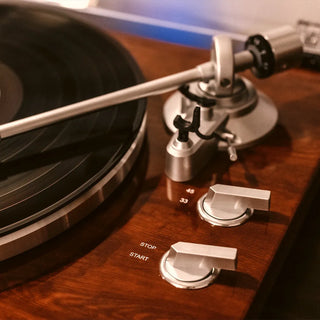 Why Your Turntable Tonearm Won’t Lower Fully