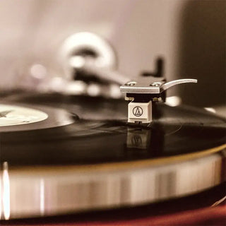 SVOPES 3-Speed Vinyl Record Player, Belt-Driven Turntable With 10-Watt Stereo Speakers Bluetooth Rca Output Magnetic Cartridge Lsj22s000000p01v0v1 V1225 SVOPES 3-Speed Vinyl Record Player, Belt-Driven Turntable With 10-Watt Stereo Speakers Bluetooth Rca Output Magnetic Cartridge Lsj22s000000p01v0v1 V1225